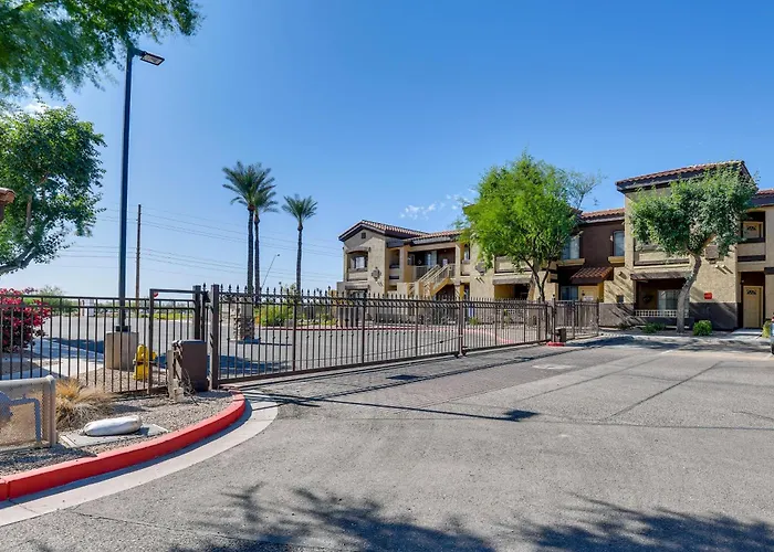 Coyote Landing Gem W/ Patio & Pool Access In Holiday home Mesa