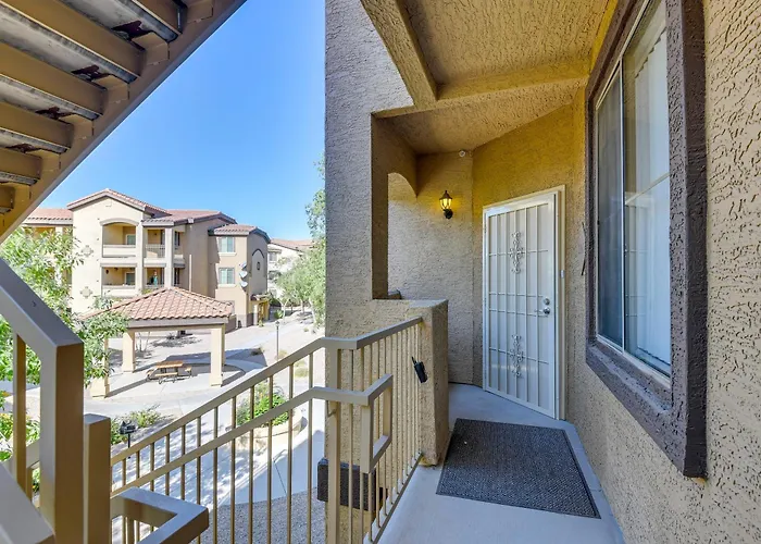 Coyote Landing Gem W/ Patio & Pool Access In Mesa