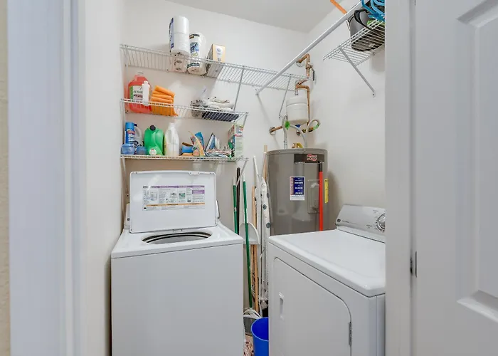 Coyote Landing Gem W/ Patio & Pool Access In