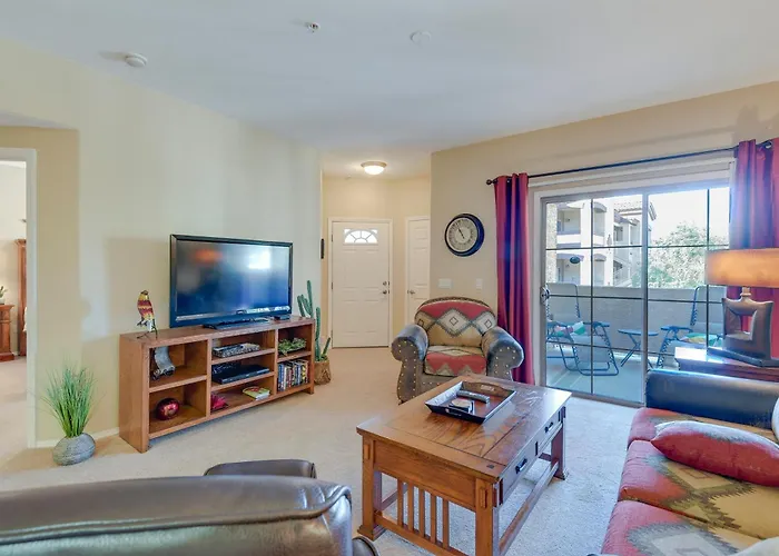 Coyote Landing Gem W/ Patio & Pool Access In *